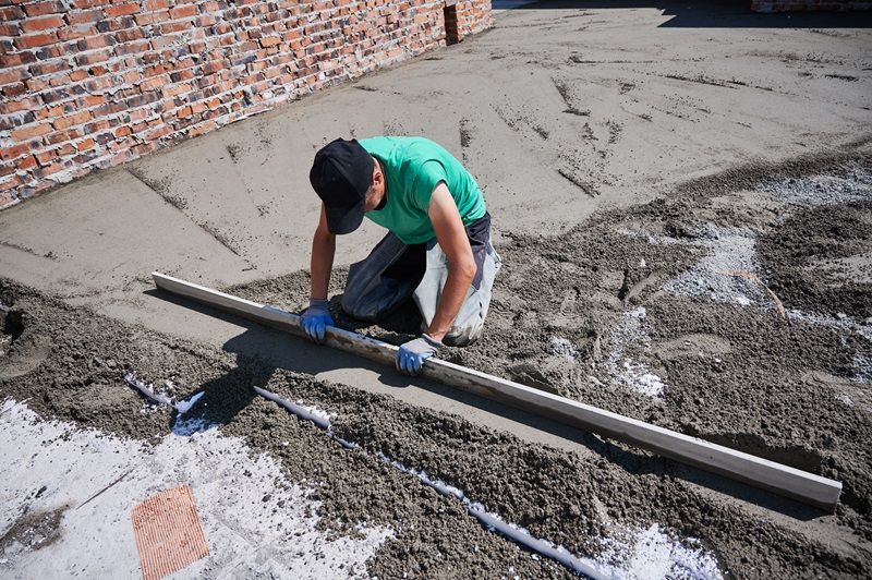 Challenges and solutions for building climate resilience in cement contracting-image