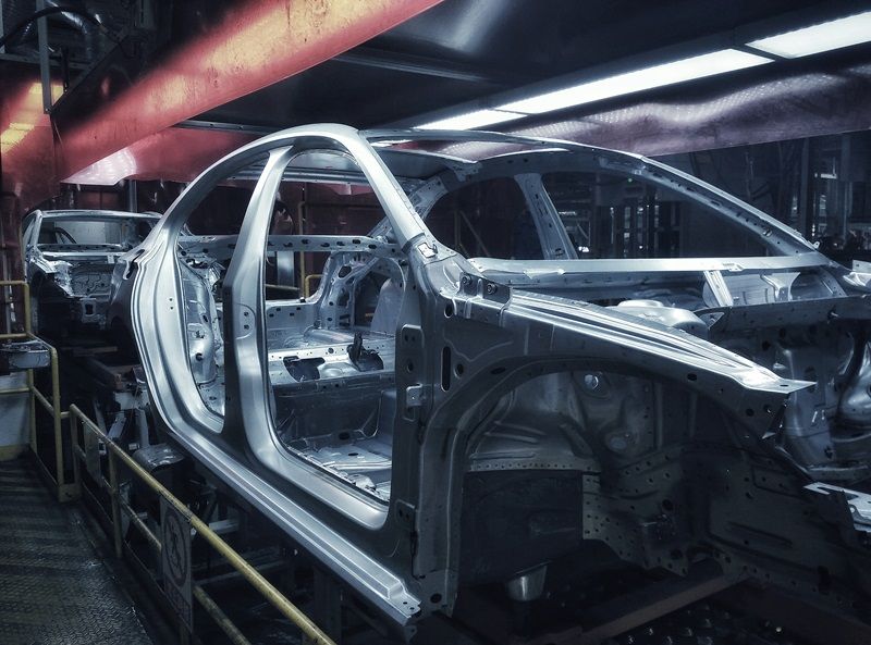Galvanised plain sheets in automotive manufacturing-image
