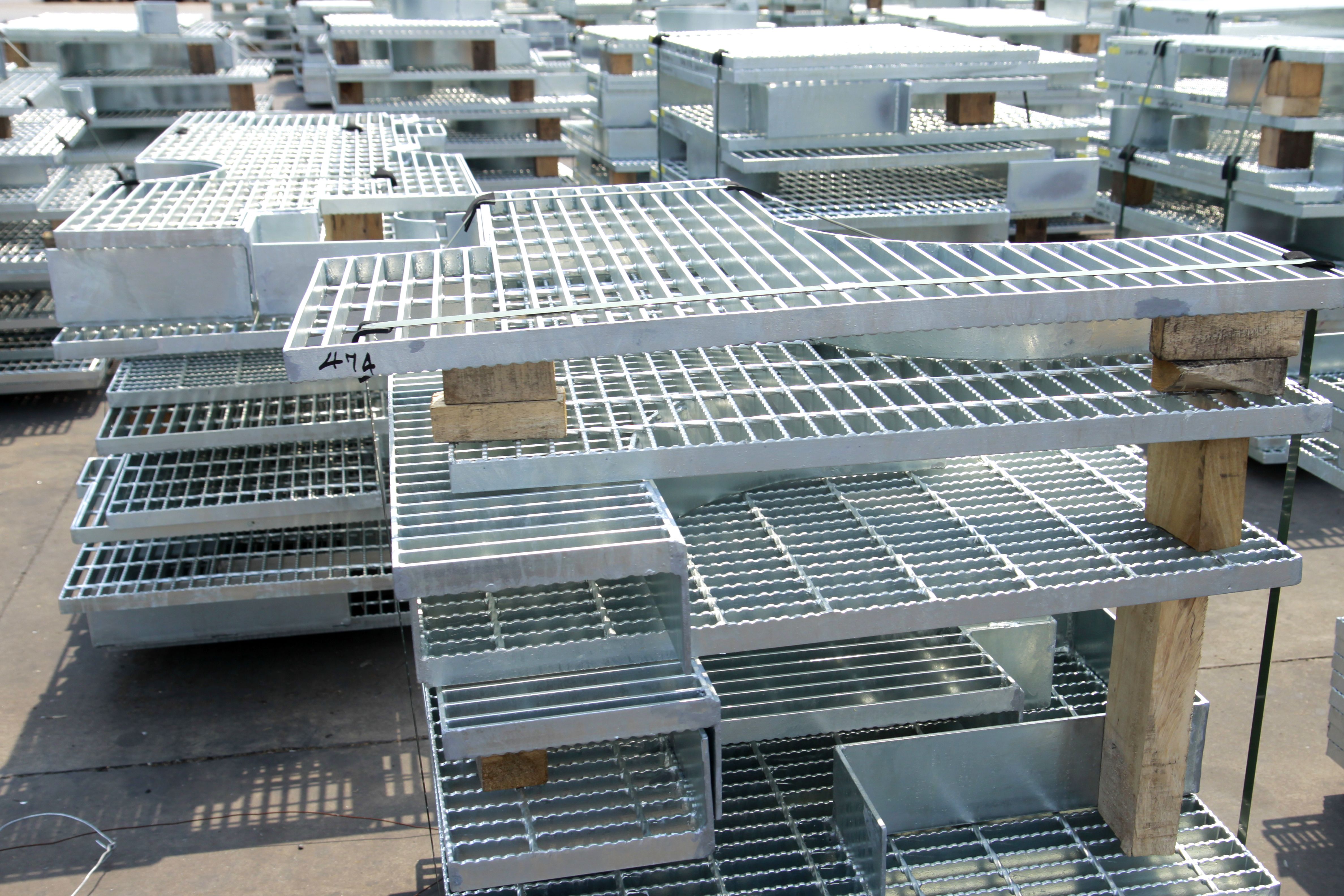 Different methods of galvanisation to enhance steel-image