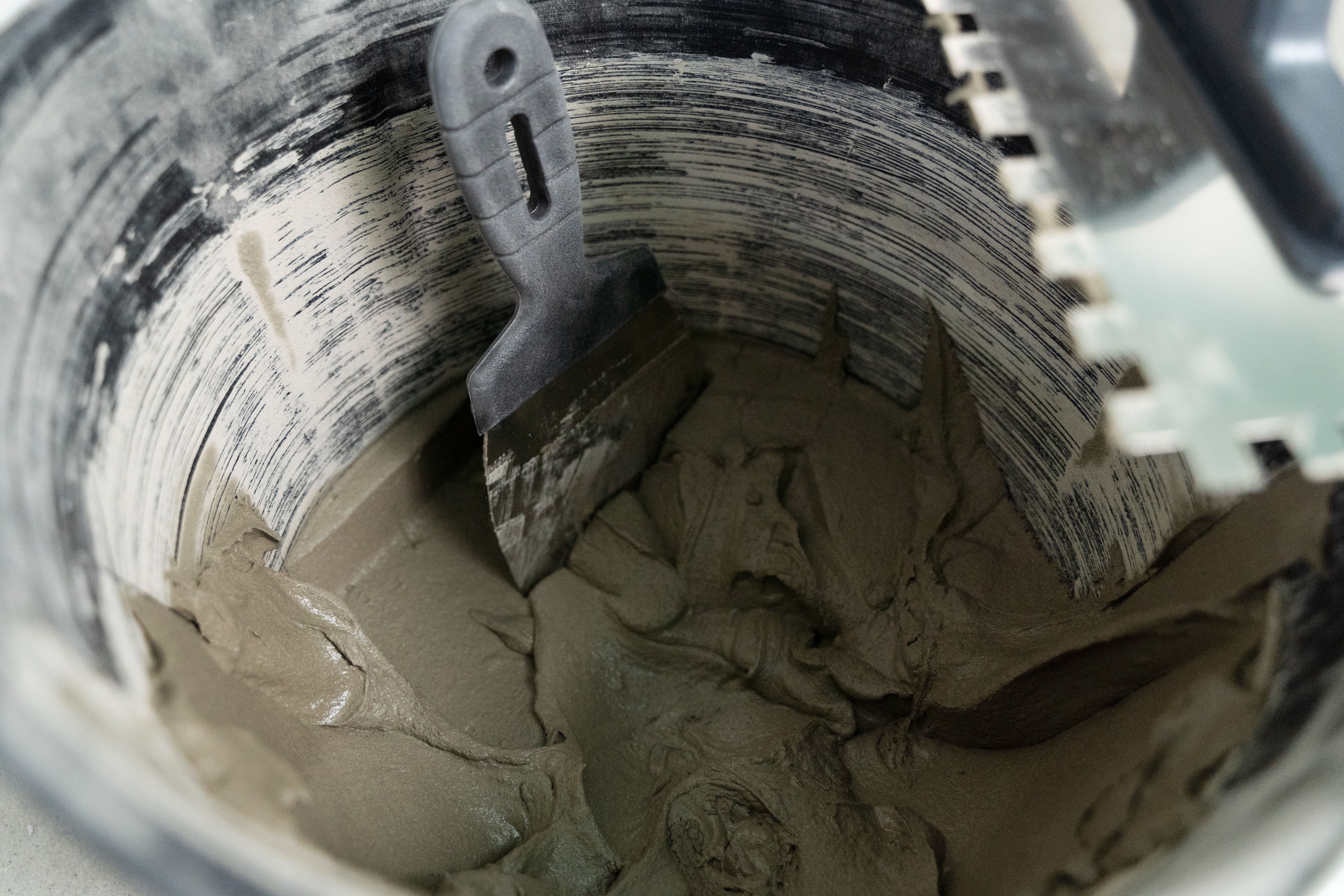 What to consider when pouring concrete in monsoon?-image